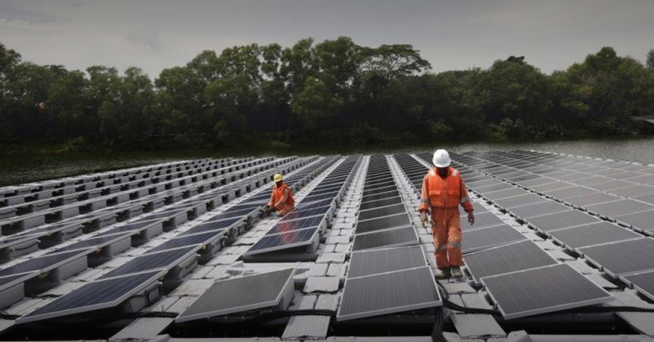 PUB to deploy Singapore’s first large-scale floating solar panel system by 2021